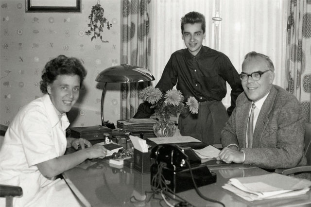 1953 - BEDRIJFSMANAGEMENT IN DE TWEEDE GENERATIE